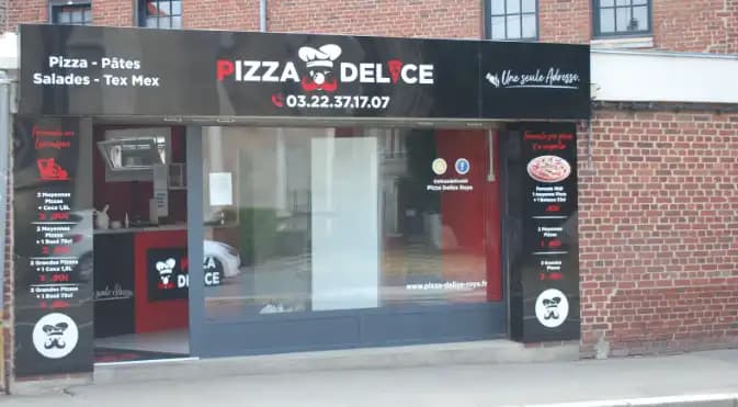 Façade de la pizzeria Pizza Délice, rue du Docteur Duquesnel à Roye